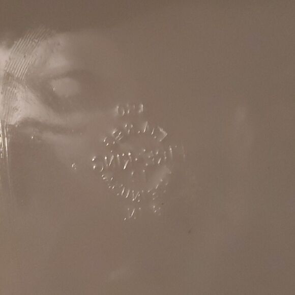 Vintage Fire King Baking Dish with Lid 8" - Picture 10 of 11